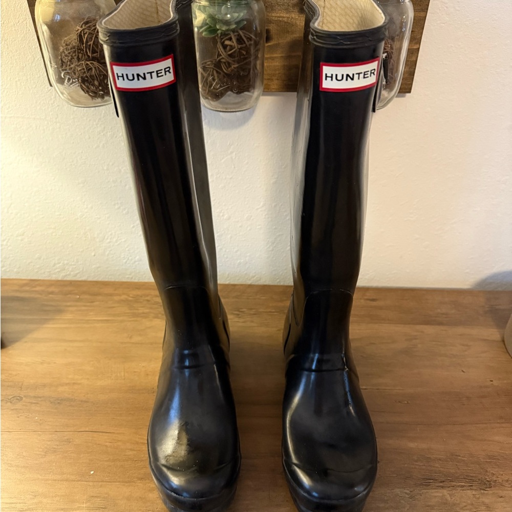 Hunter Women's Original Tall Gloss Rain Boots